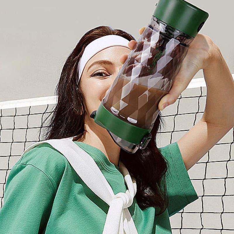 Premium 650ML Electric Protein Shaker Bottle – Automatic Mixing Cup with 7500RPM Motor – USB Rechargeable Blender for Smooth 