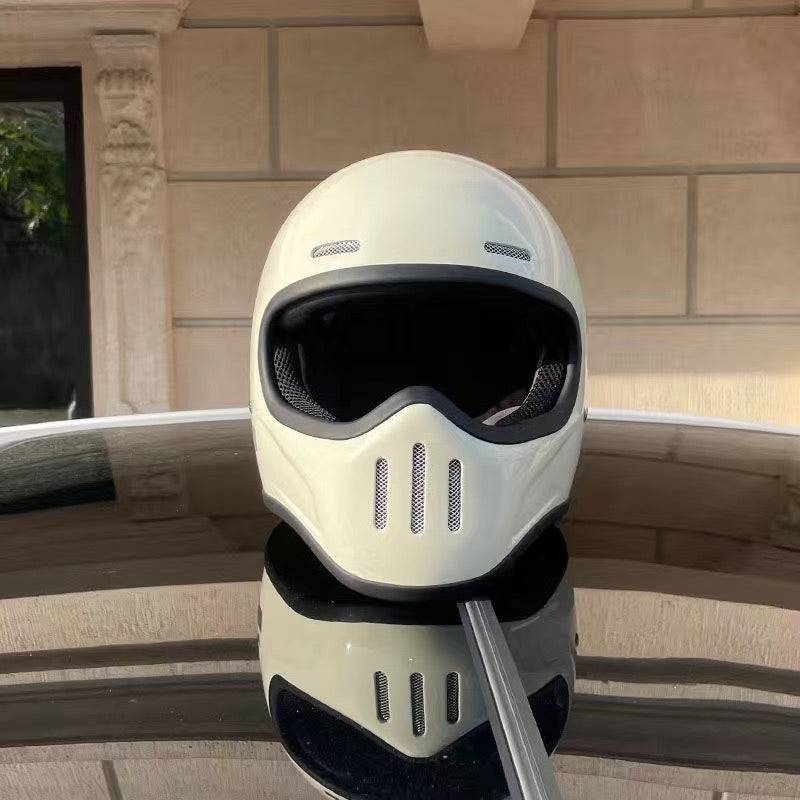 Premium Full Face Motorcycle Helmet – Retro Tokyo Style, Fiberglass, Clear Visor, Japan TT Design, Casco Moto for Men & Women, Lightweight, Comfortable, Stylish - StrengthXPhysiotherapy